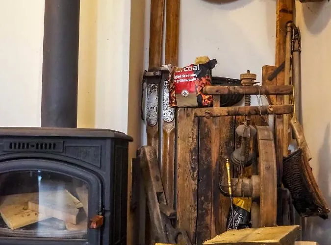 מלון Rajska Willa רייצ'ה