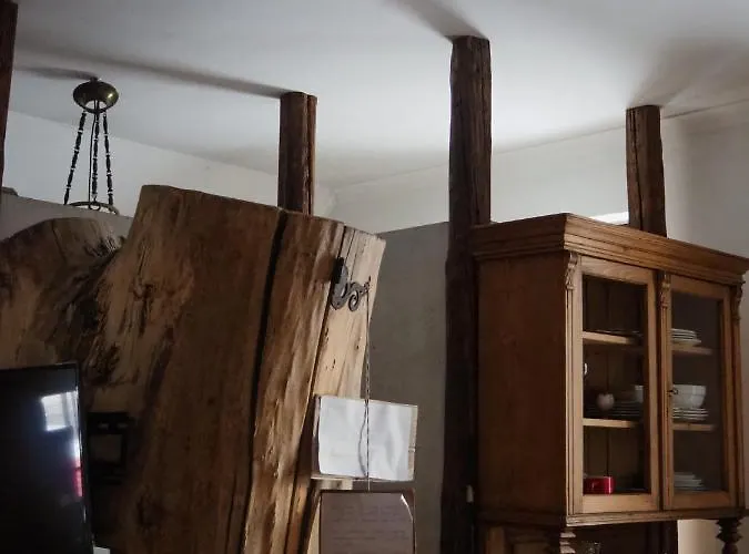 Rajska Willa * רייצ'ה