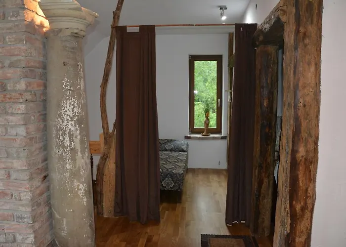 Rajska Willa מלון *