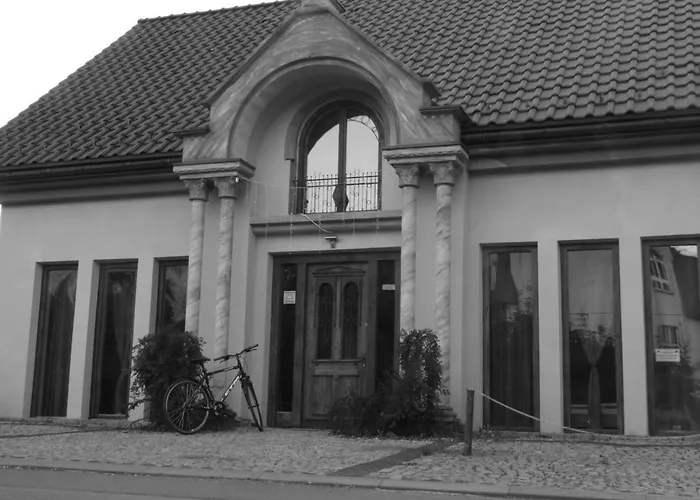 Rajska Willa רייצ'ה