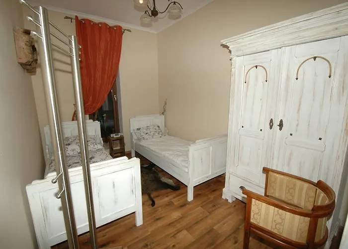 Rajska Willa רייצ'ה