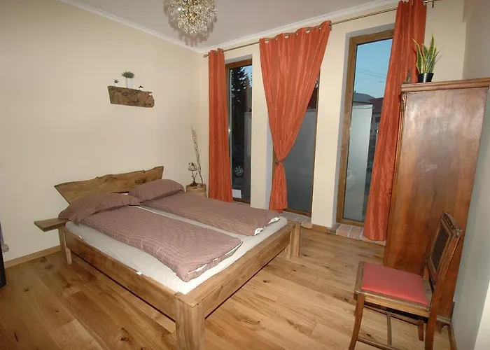 Rajska Willa רייצ'ה